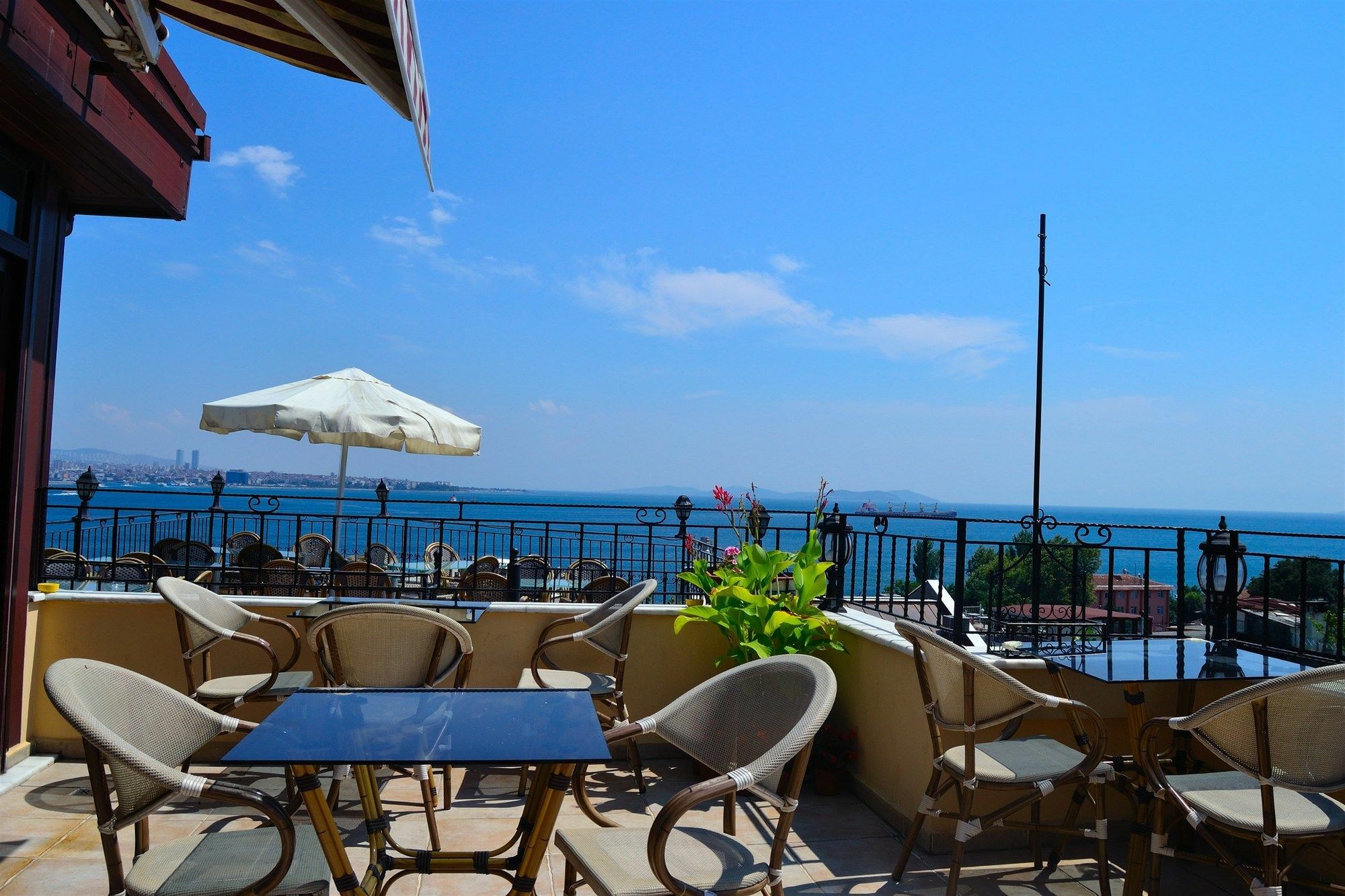 איסטמבול Hotel Alp Guesthouse מראה חיצוני תמונה