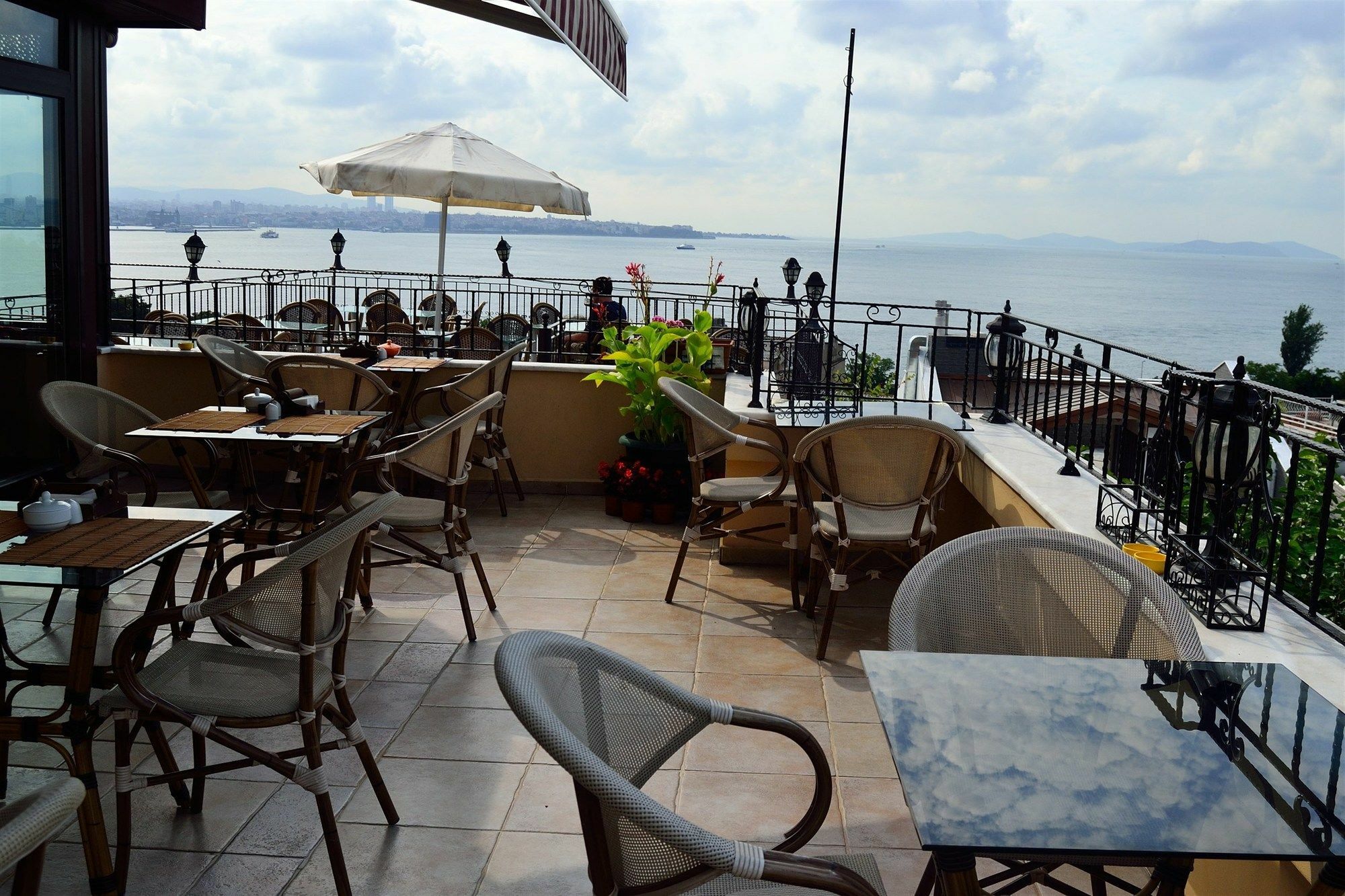 איסטמבול Hotel Alp Guesthouse מראה חיצוני תמונה
